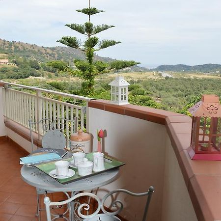 La Casa Di Giulia Apartment Forza d'Agro Bagian luar foto